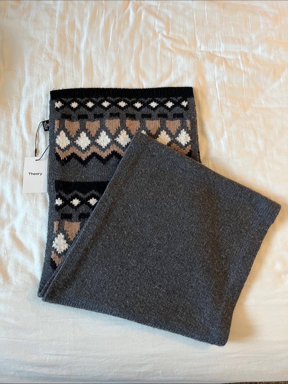 NWT Theory 100% Wool Charcoal Grey Fair Isle Scarf